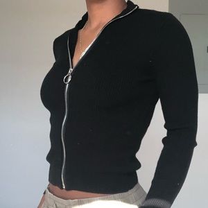 O-ring Cropped Zip Up Cardigan